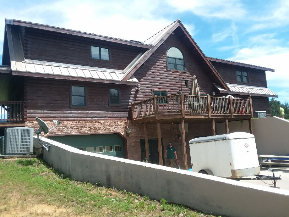 Log Cabin Staining By LogDoctors