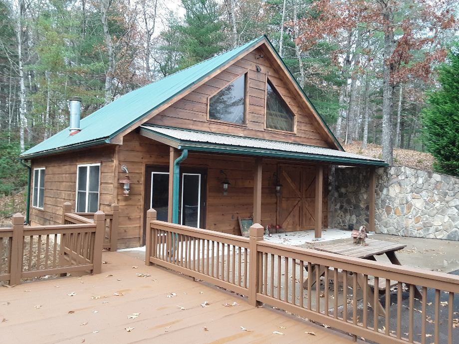 Log Home Staining By LogDoctors